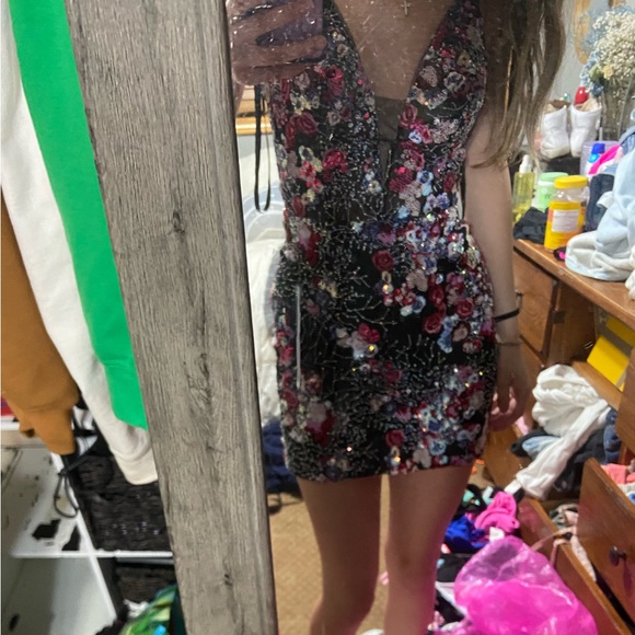 Jovani hoco dress… Message before buying - Picture 2 of 3